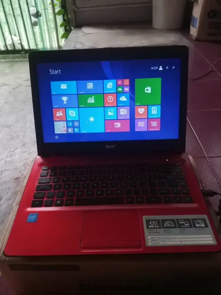 LAPTOP ACER ONE 14 Z1402