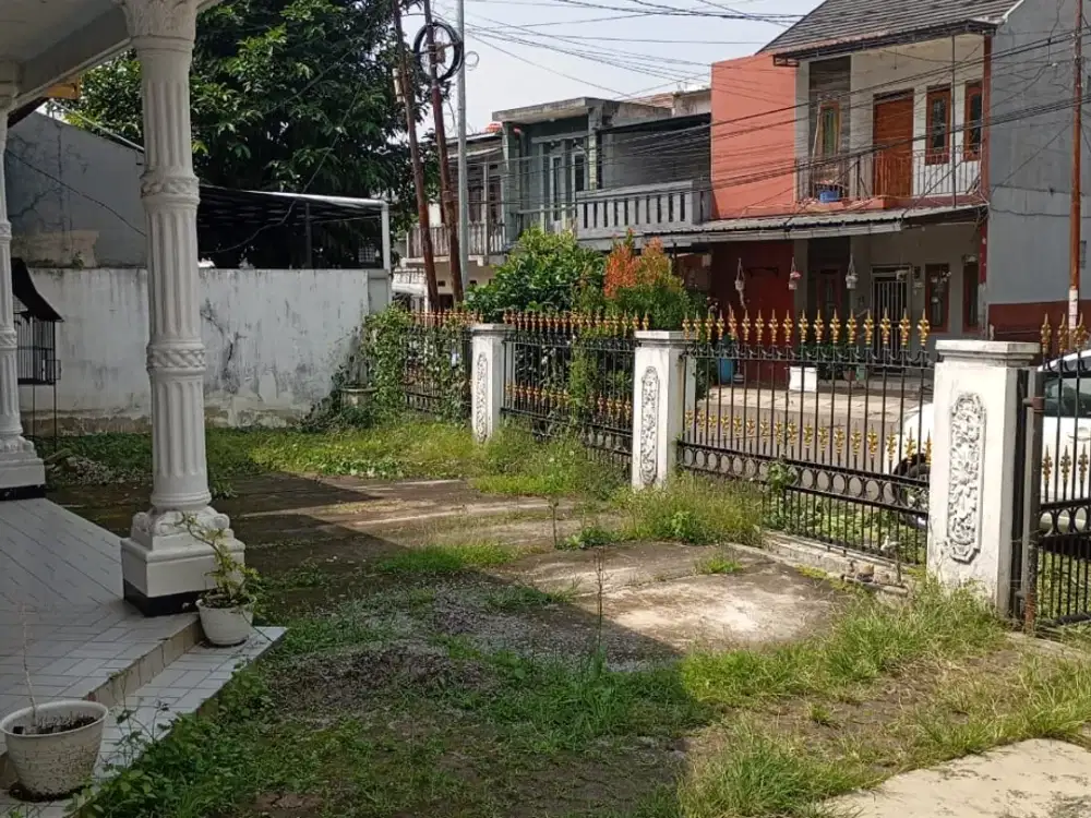DIJUAL MURAH RUMAH  SUKALUYU SURAPATI DEKAT GEDUNG SATE BANDUNG