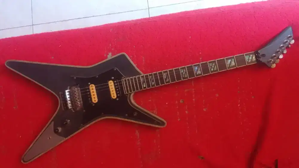 Gitar Metal Berkualitas