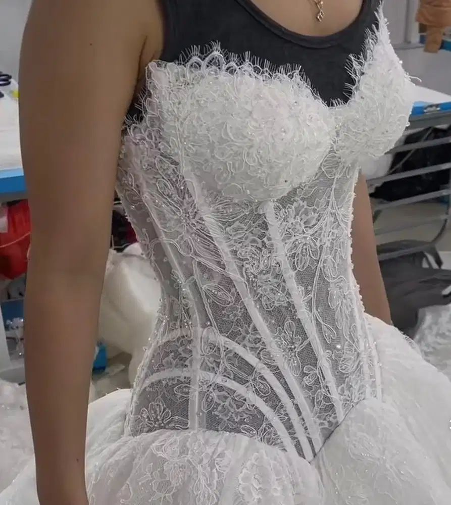 Penjahit butik bridal wedding gown korset