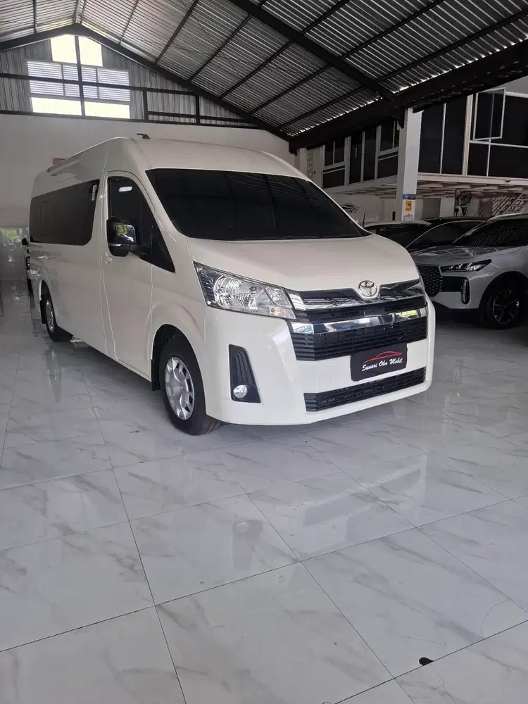 Toyota Hiace PREMIO 2.8