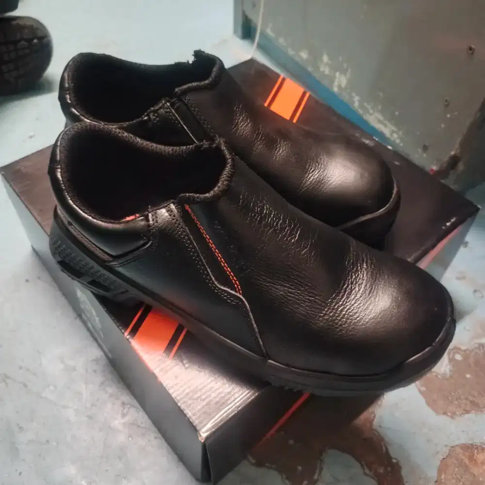 Sepatu safety king ori