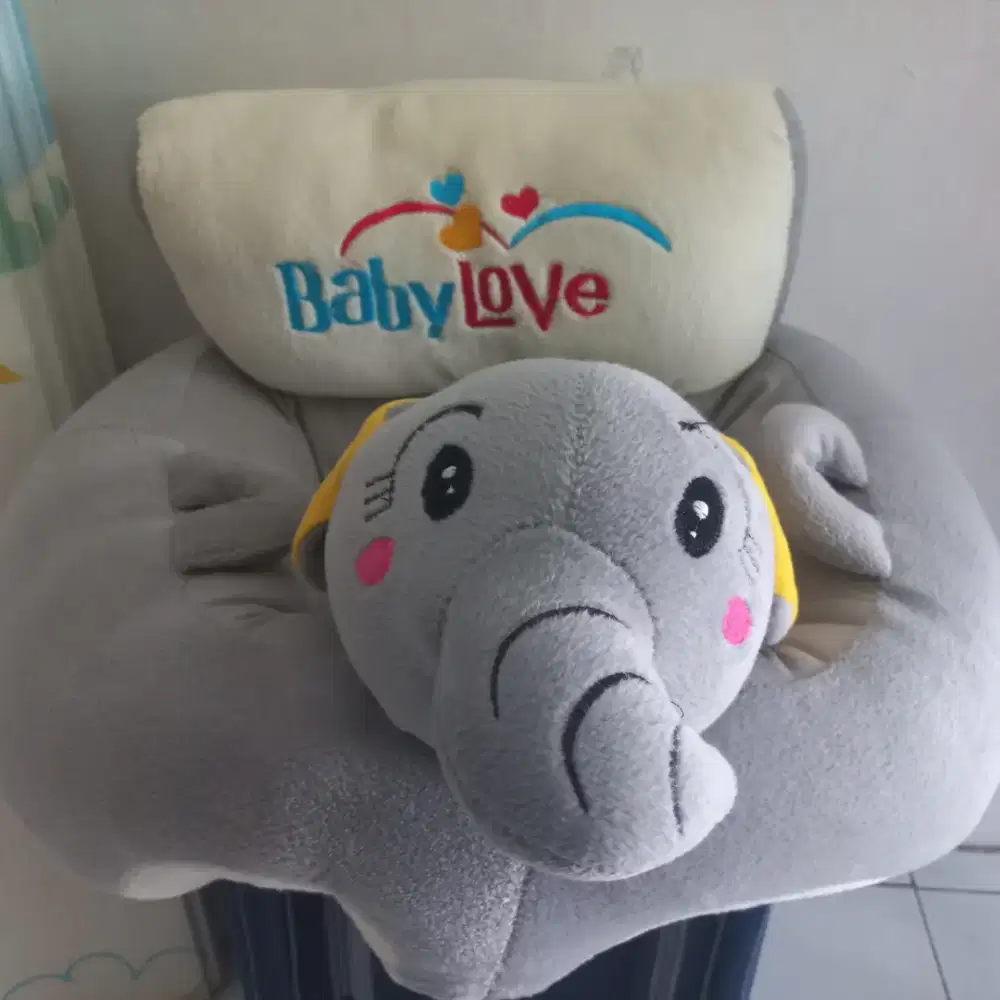 Sofa Bayi Second berasa baru