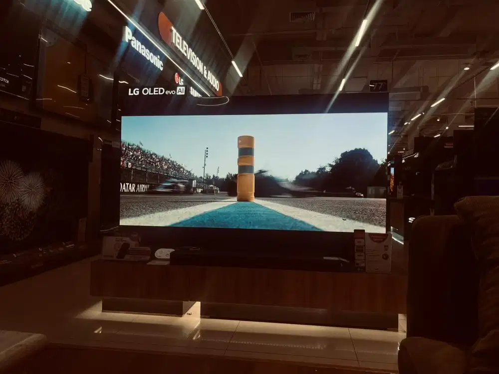 LG TV OLED EVO AI 77inc