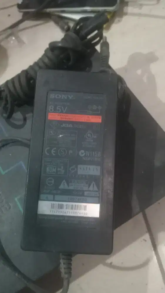 Adaptor ps Sony ori 8,5 vol plus kbel power