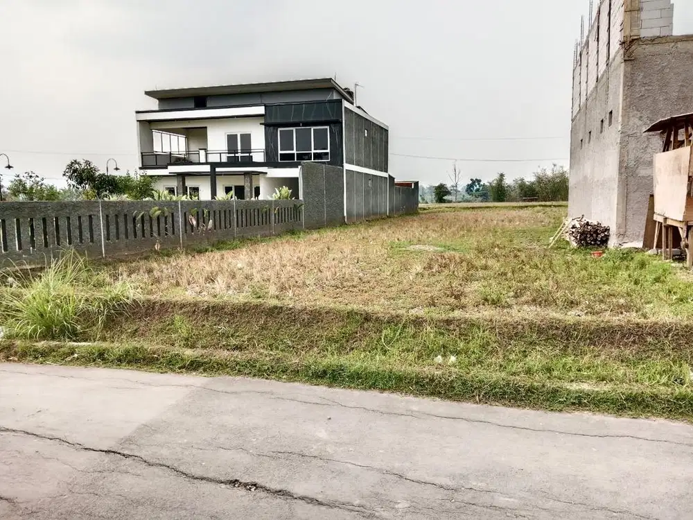 Tanah Luas Dijual (Cocok utk gudang, kebun, villa dll)
