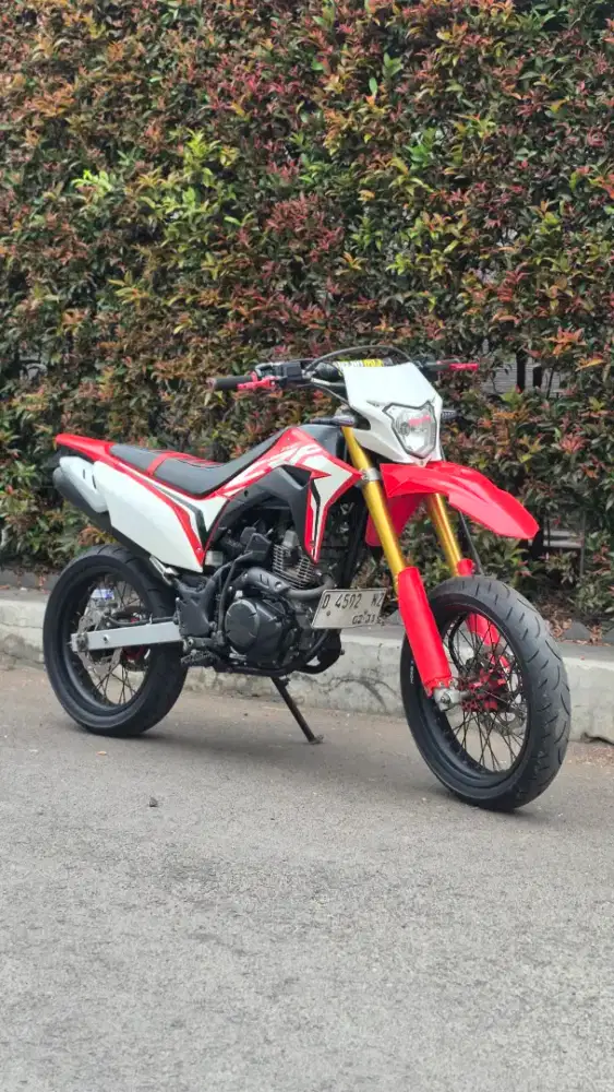 HONDA CRF 150l 2020 SUPERMOTO PLAT D SURAT LENGKAP PAJAK ISI