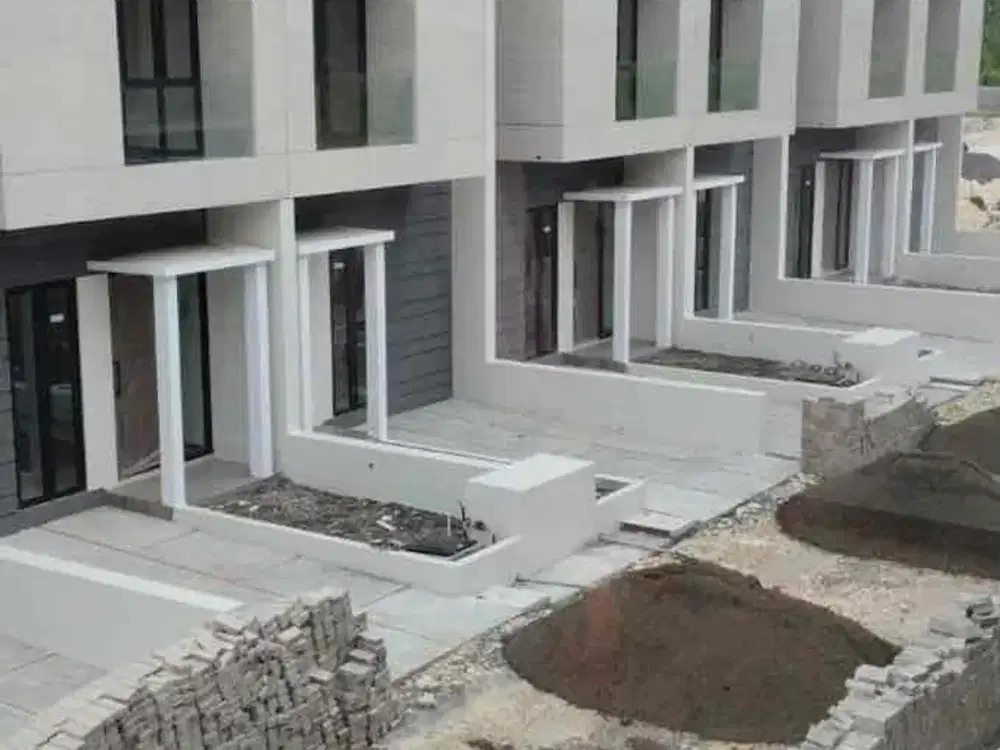 RUMAH 2 LANTAI 3 KT RUNGKUT WONOREJO SHM 430JUTAAN