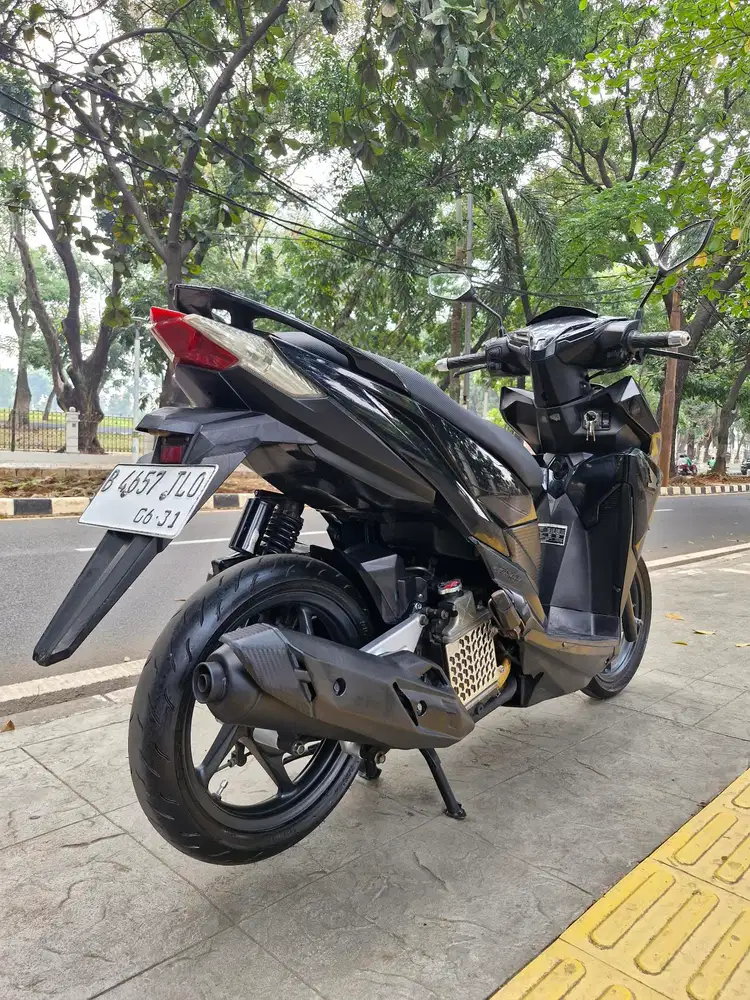 DIJUAL CASH HONDA VARIO 125 LED OLD CBS FI THN 2016 PJK IDUP