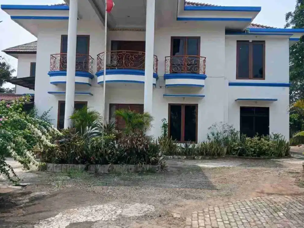 RUMAH 3 LANTAI SHM JATIRANGGA JATISAMPURNA BEKASI LOKASI PINGGIR JALAN COCOK BUAT WAREHOUSE DAN KOSAN RAPI SIAP HUNI