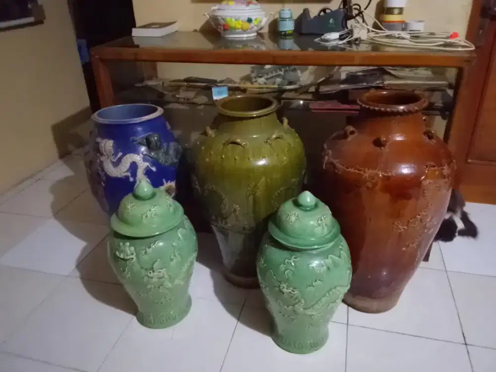Guci kalimantan ada 5 pcs