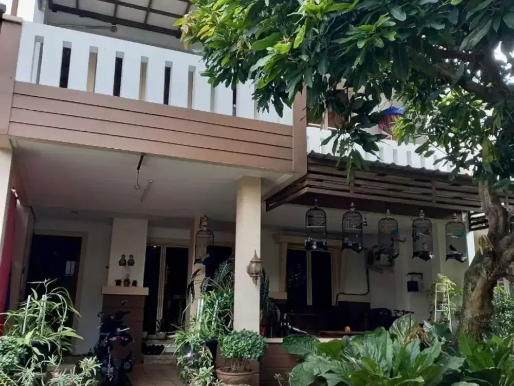 Turun Harga Dijual Dan Disewa Rumah 2 Lantai Furnished Kota Wisata Siap Huni