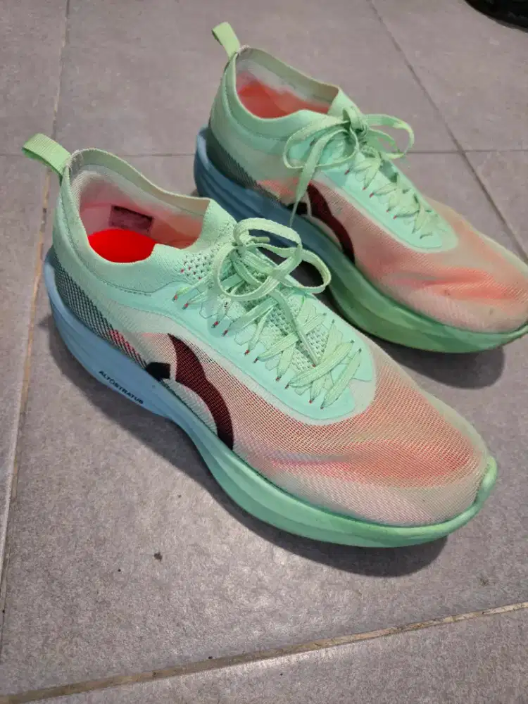 Ortuseight Hypersonic 2.0 Sage Green
Ukuran 42 - sepatu lari carbon