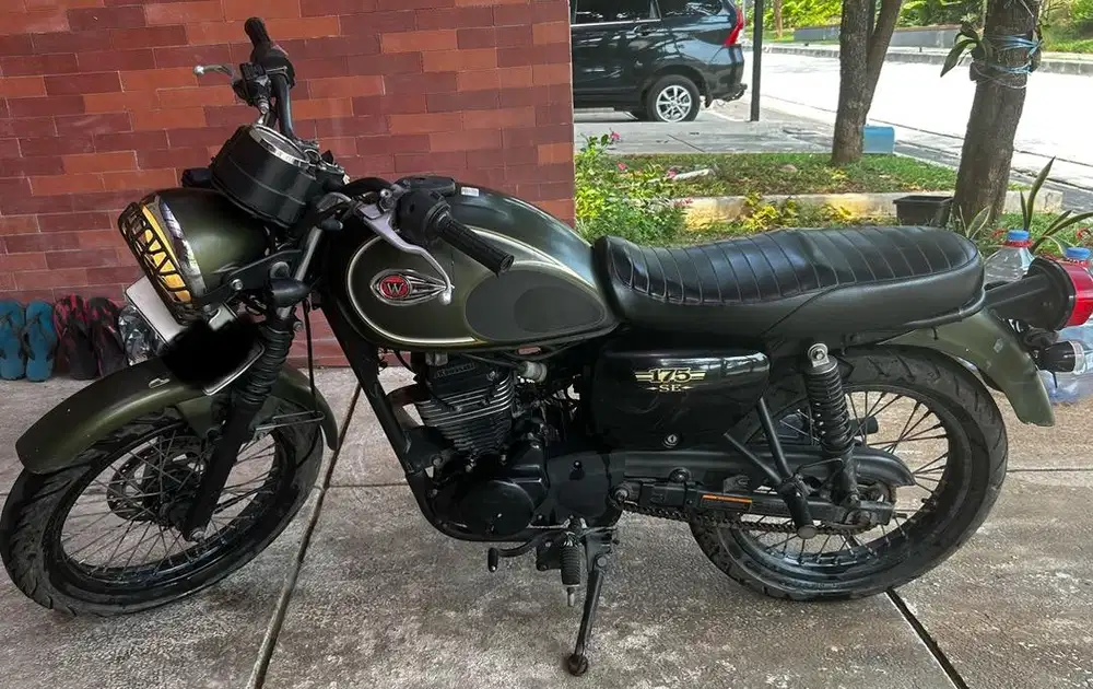 Kawasaki W175 SE