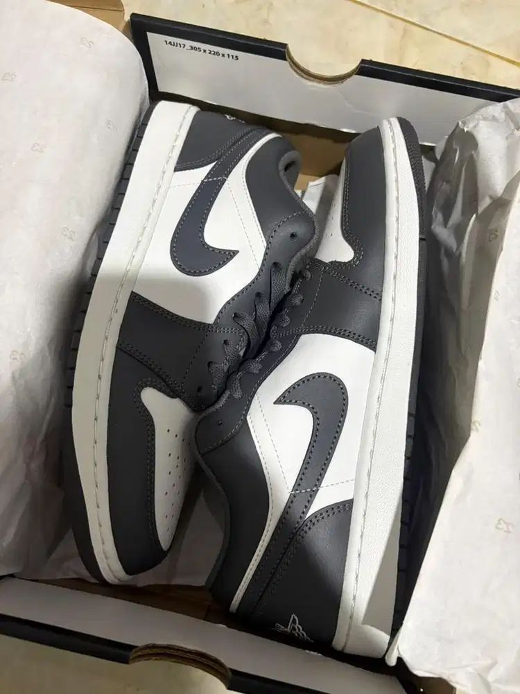 Nike air jordan 1 low