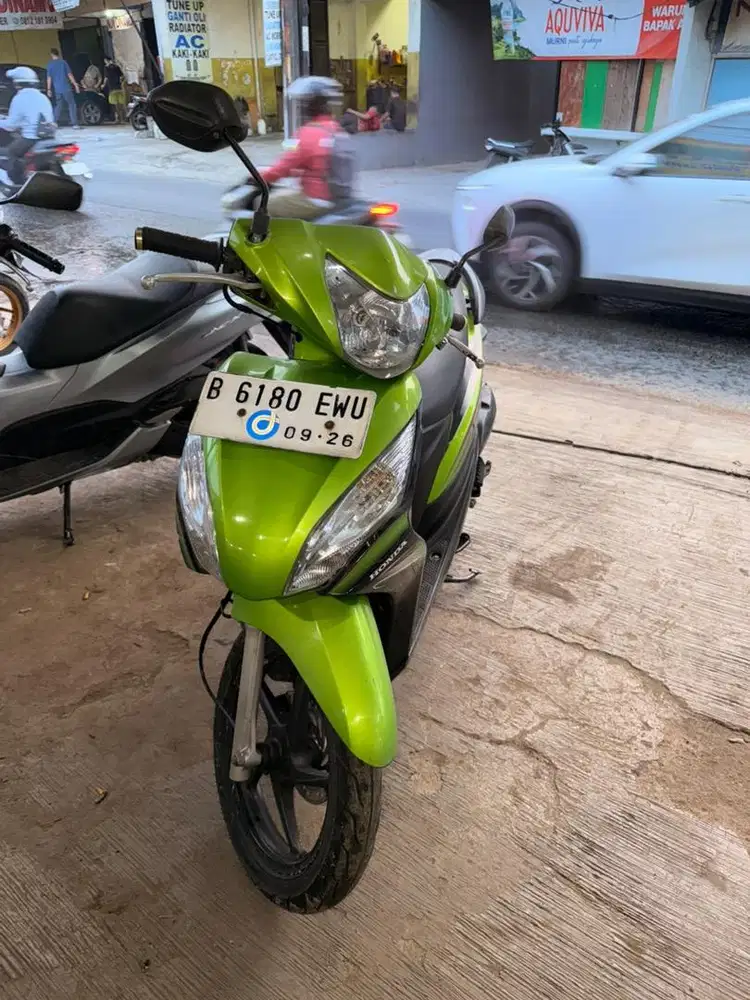 HONDA SPACY 2011