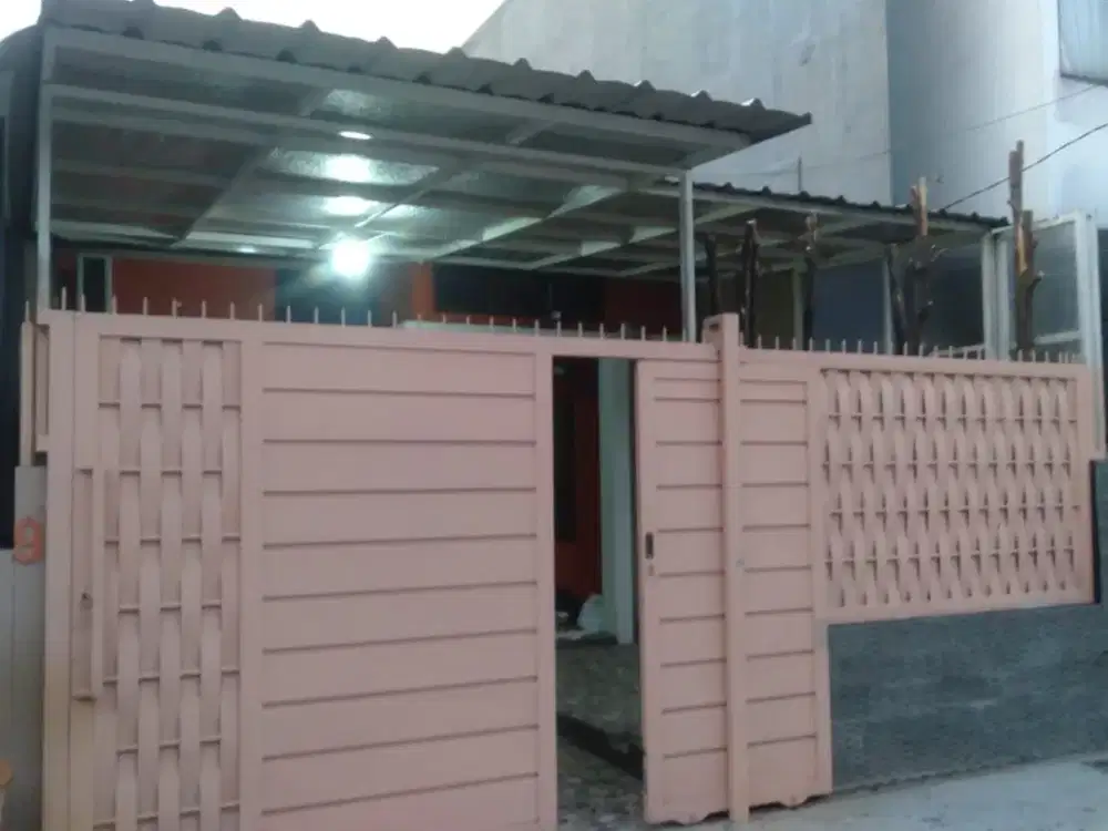Dijual Rumah Murah  Lokasi Strategis Daerah Cisaranten Arcamanik Bandung