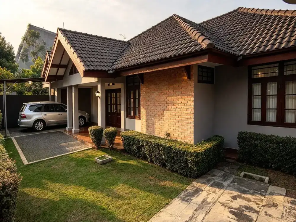 Di jual rumah dengan Halaman Luas di Komplek Unilever Petukangan Selatan, Pesanggrahan, Jakarta Selatan.