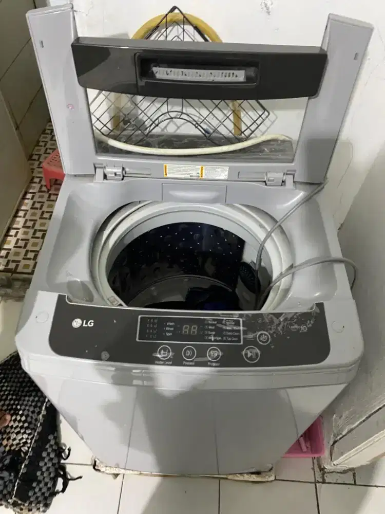 DIJUAL MESIN CUCI 1 TABUNG MEREK LG KAPASITAS 8 KG