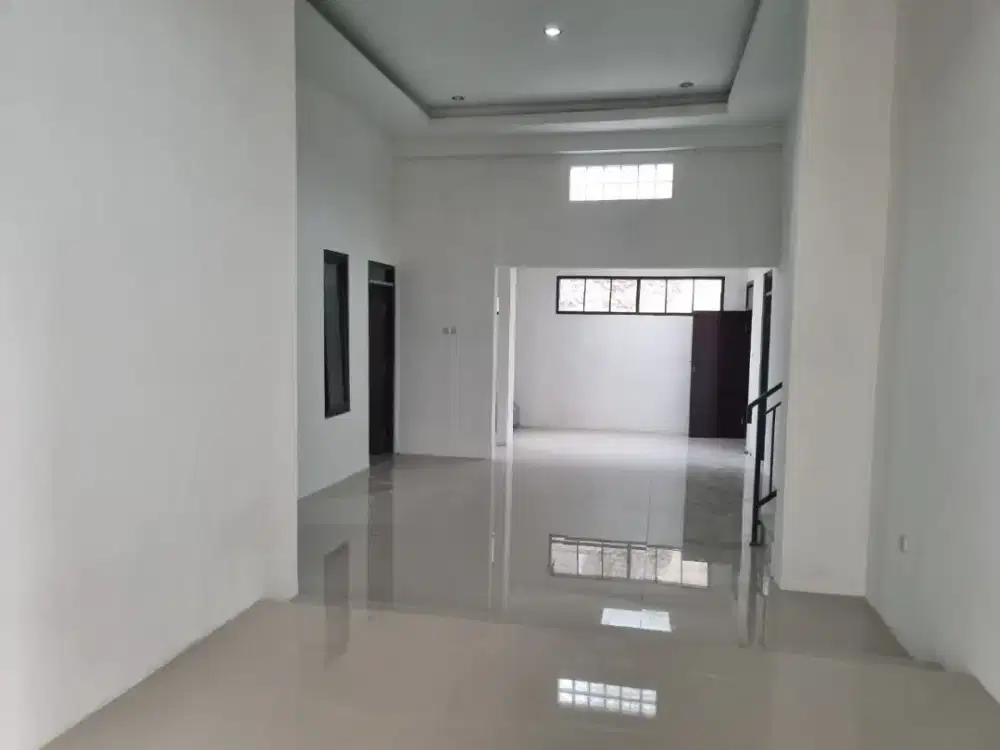Dijual rumah cantik stategis dekat jln utama di kopo permai Bandung