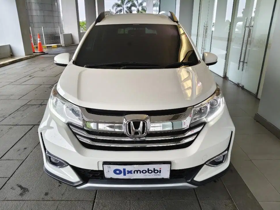 DP MURAH Honda BR-V 1.5 E Bensin-AT 2021 Putih CCZTB