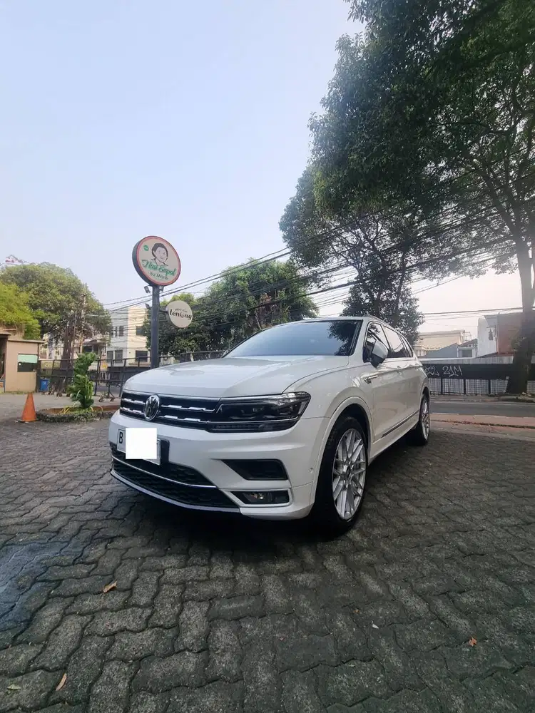 VW Tiguan Allspace Low KM
