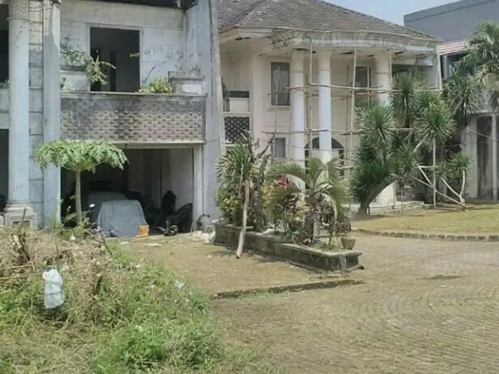 DIJUAL TANAH & BANGUNAN LUAS 1 HEKTAR DI JAGAKARSA JAKARTA SELATAN