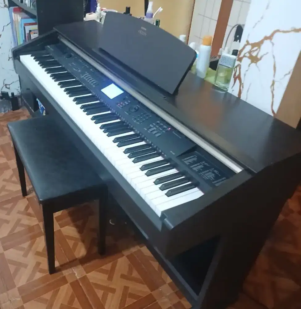 Piano YAMAHA ARIUS YDP V240 lengkap dengan kursi bawaannya original