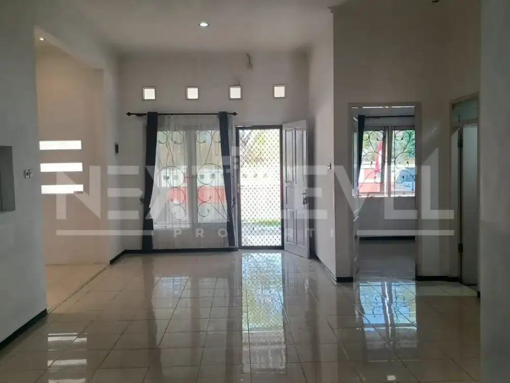 Disewakan rumah di Pantai mentari Surabaya timur