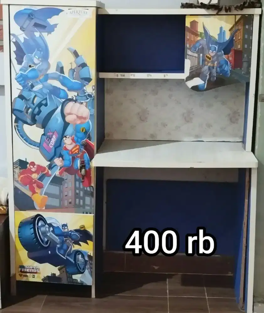 Meja & lemari  belajar