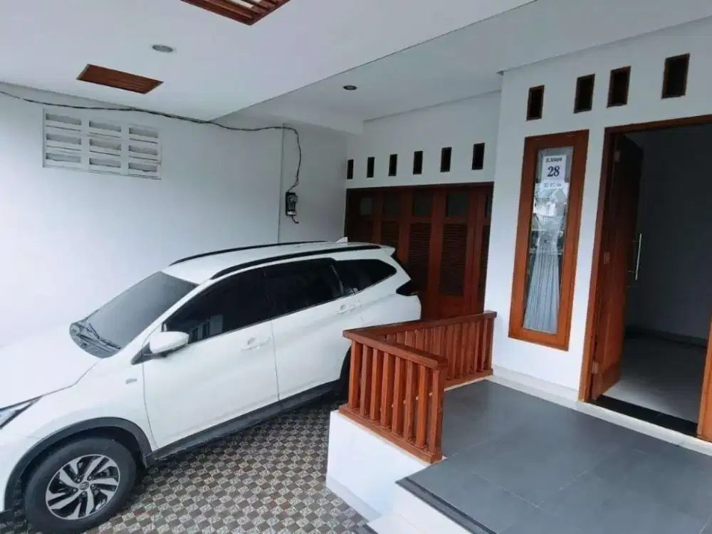 Rumah Terawat Siap Huni di BKR Lengkong Bandung