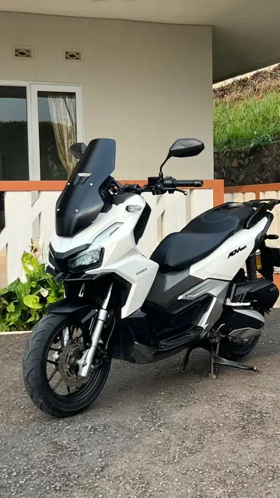Adv 160 model 2024