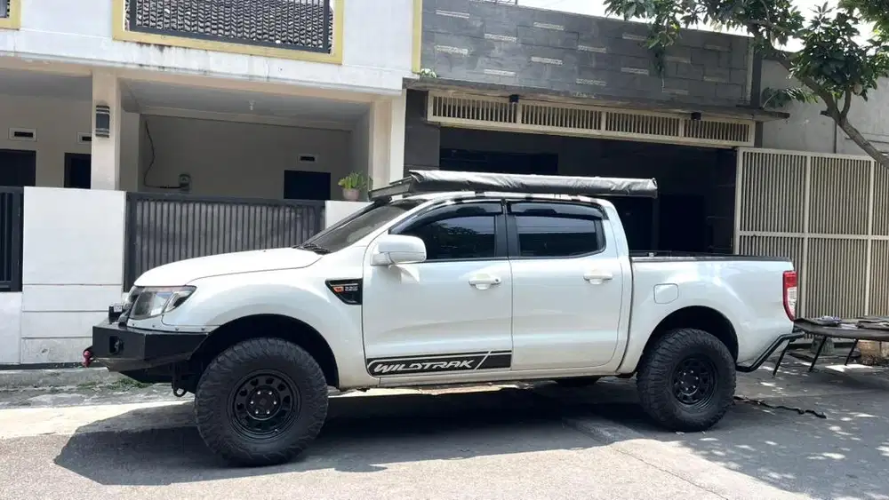 Ford Ranger Double Cabin