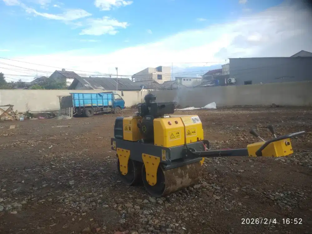Vibrator roller stamper tanah jack hamer molen genset