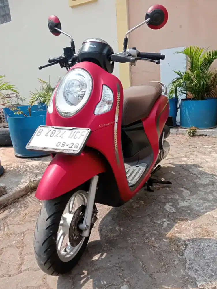 Dijual Cash Kredit Honda Scoopy Stylish Tahun 2023