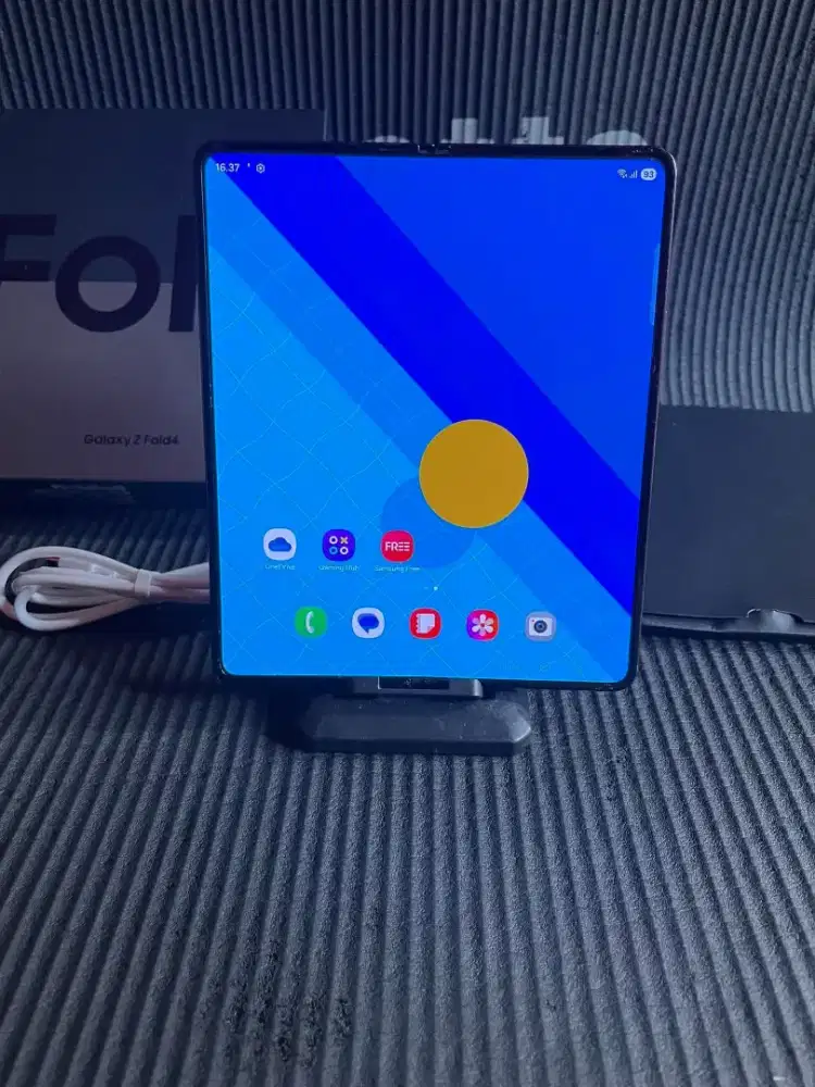 Samsung galaxy z fold 4 ram12/512gb resmi sein  normal semua nominus