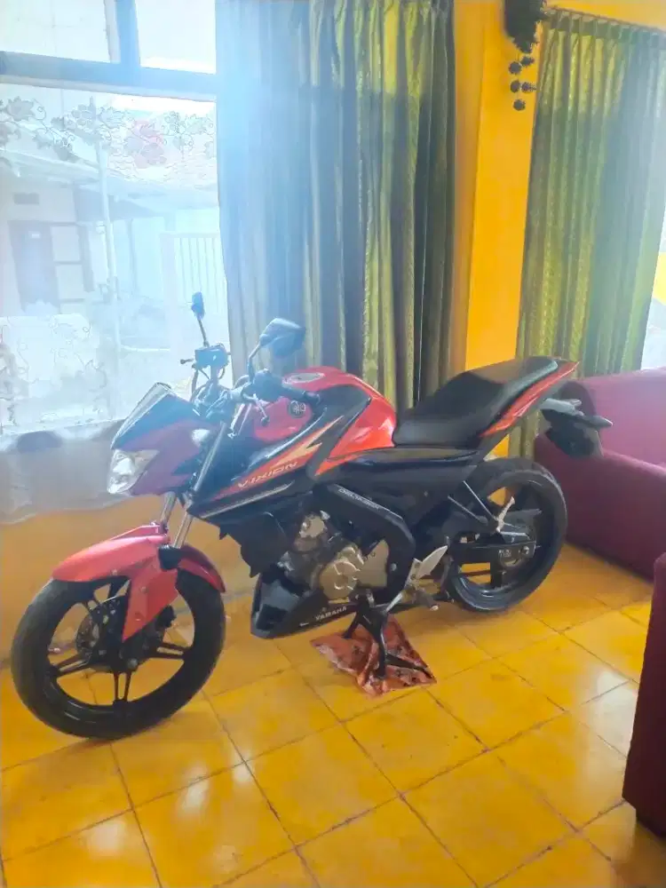 Vixion 2017 merah hitam