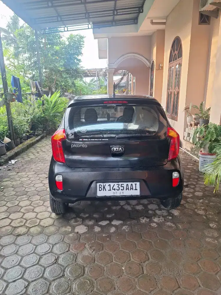 Dijual Kia Picanto 2014
