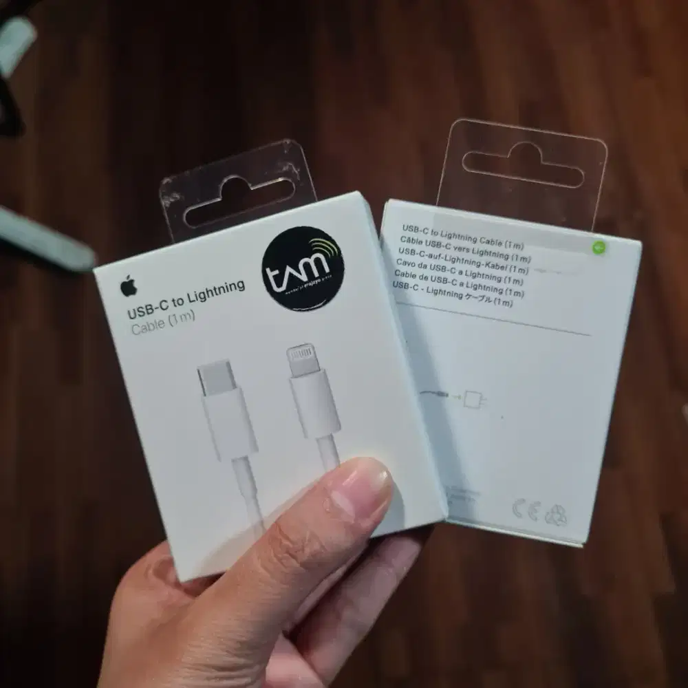 USB-C to Lightning Cable panjang 1 meter
Kondisi baru