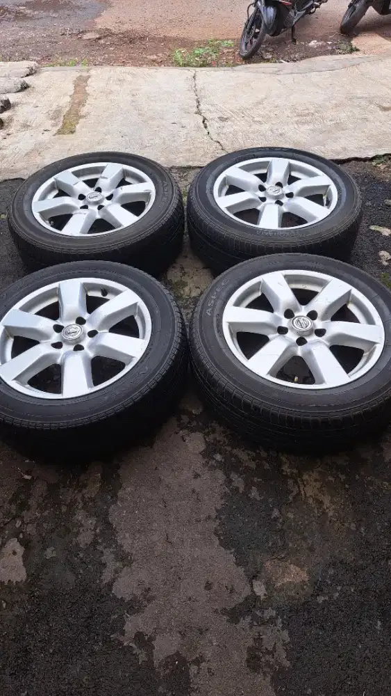 Velg xtrail ring 17 nissan xtrail
