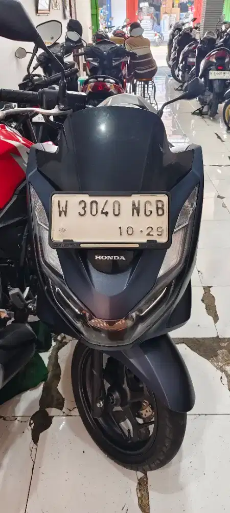 Tersedia juga PCX