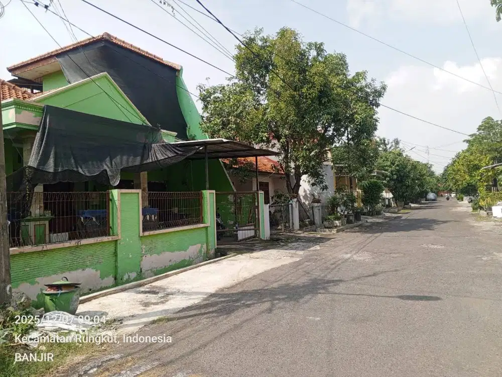 Di jual Rumah 20x10 m², dekat MERR dan UPN, daerah pandugo