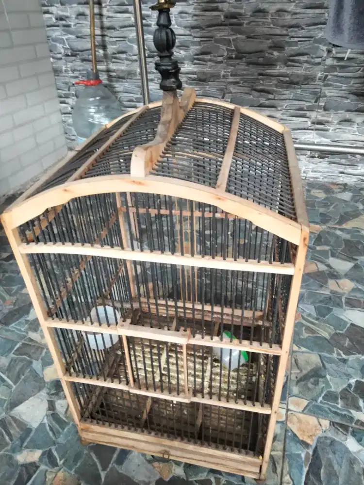 Kandang burung bekas no. 2