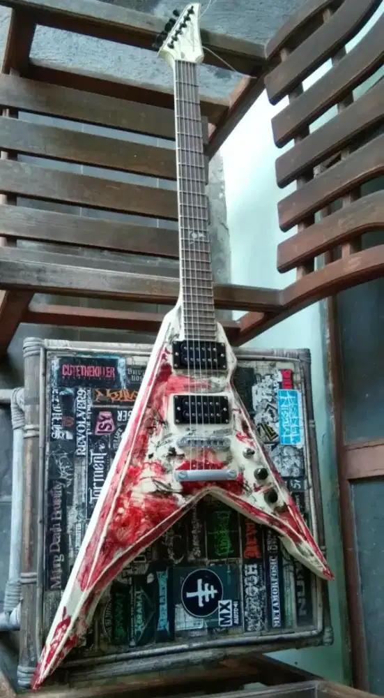 Flying V Legator