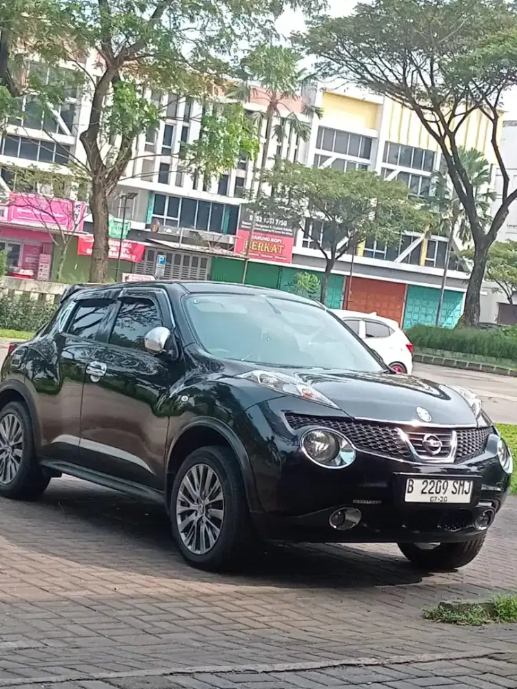 Bu jual mobil Nissan Juke