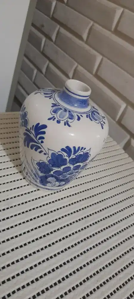 Vase Delft holland