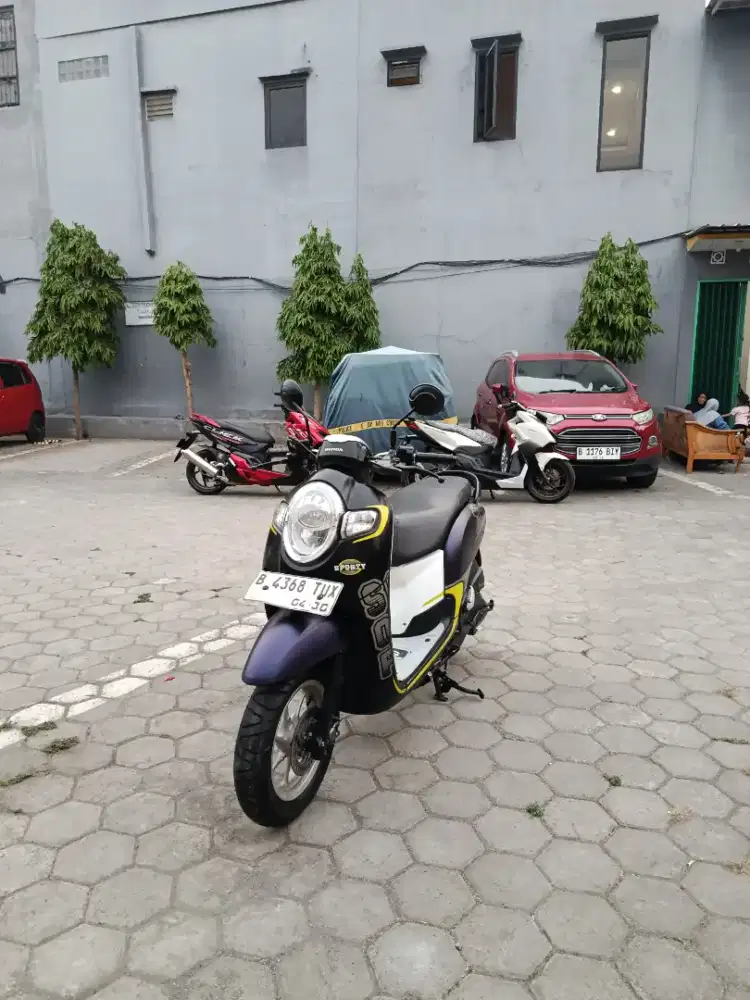 Honda scopy donat tahun 2018