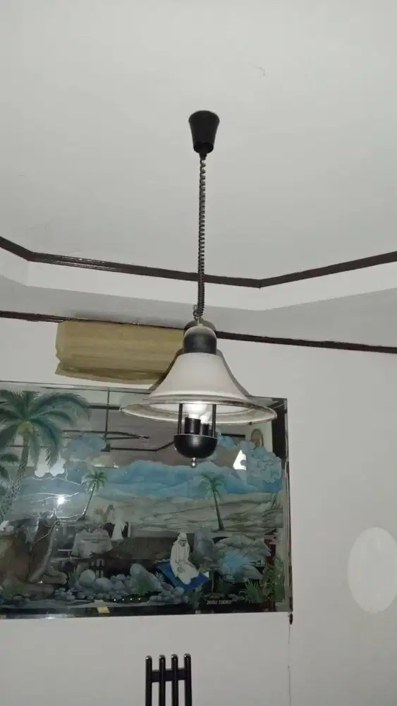 DIJUAL LAMPU GANTUNG
