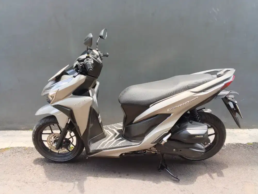JUAL CEPAT Honda Vario 150 keyles Tahun 2019, Super Mulusss full ori..