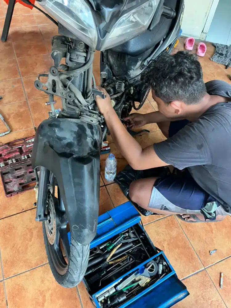 Bengkel motor panggilan